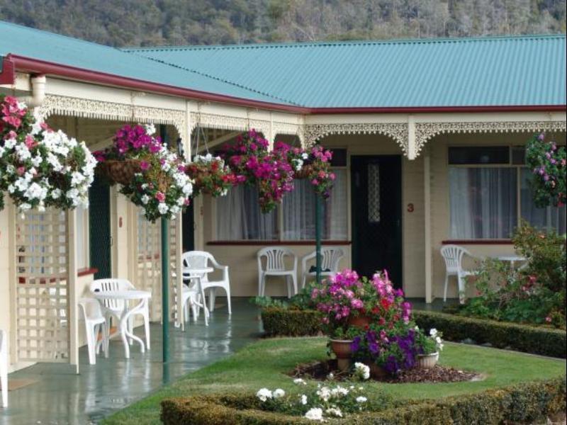 Wintersun Gardens Motel Бичено Екстериор снимка